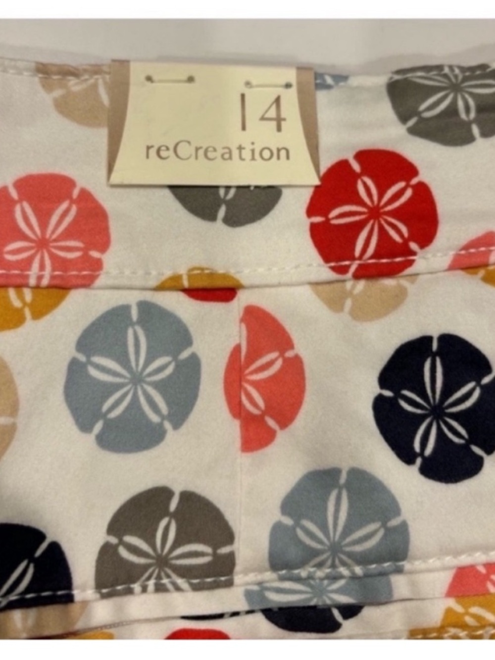 reCreation NEW Sand Dollar Print Multicolor Shorts Womens 14 Beach Summer Vacay - Picture 6 of 14